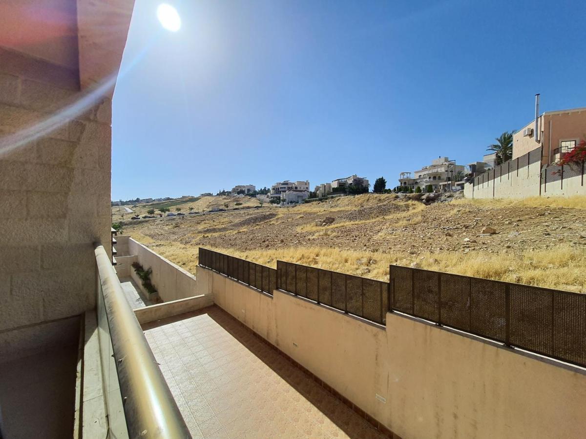 Abdoun Panorama Apartment Екстериор снимка